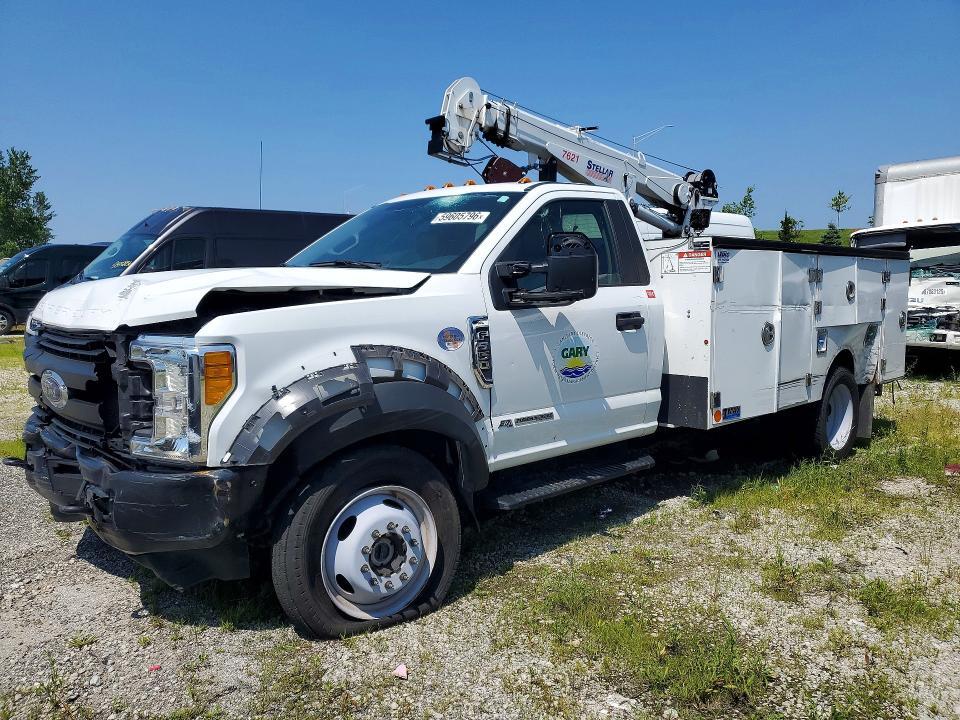 2017 FORD F550 1FDUF5HT1HEE05435
