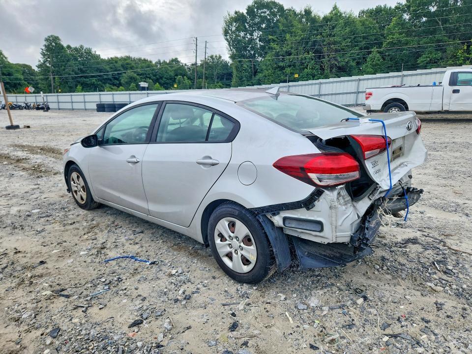 2017 KIA FORTE LX — Фото 2 из 12