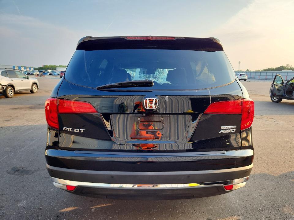 2017 HONDA PILOT TOURING — Фото 6 из 13