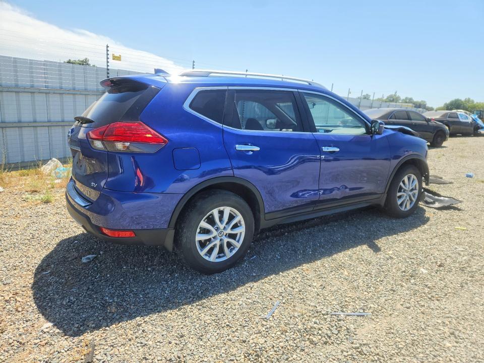 2017 NISSAN ROGUE SV — Фото 3 из 13