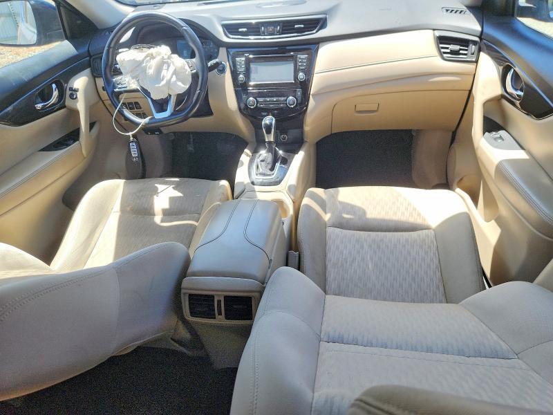 2017 NISSAN ROGUE SV — Фото 8 из 13