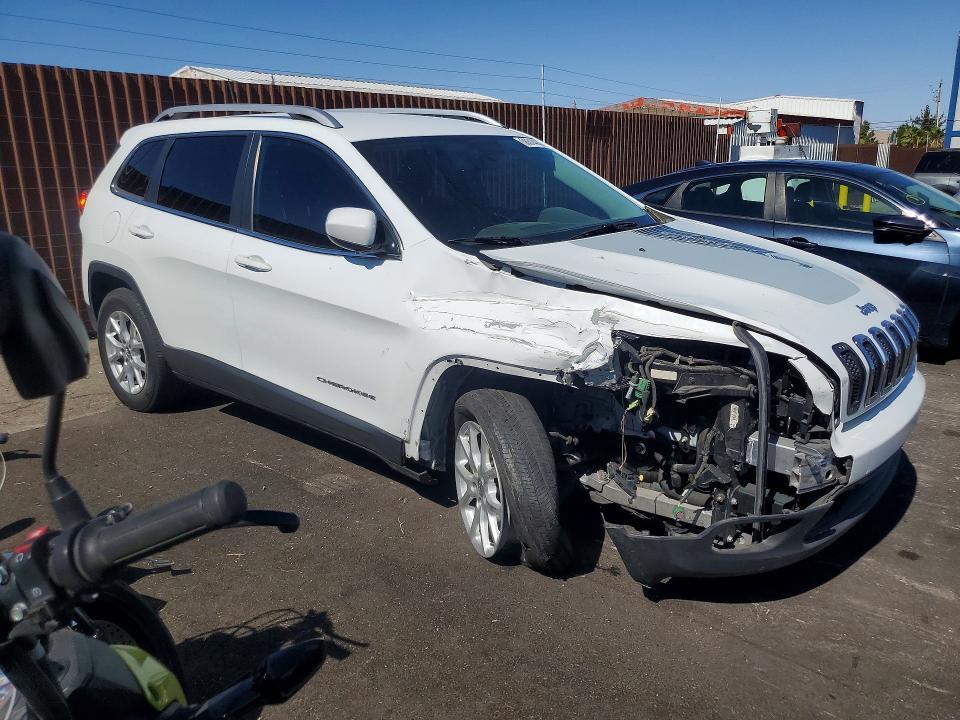 2017 JEEP CHEROKEE LATITUDE — Фото 4 из 13