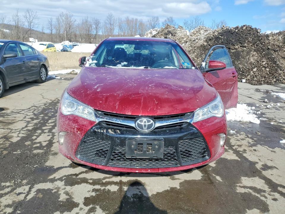 2016 TOYOTA CAMRY LE — Фото 5 из 12