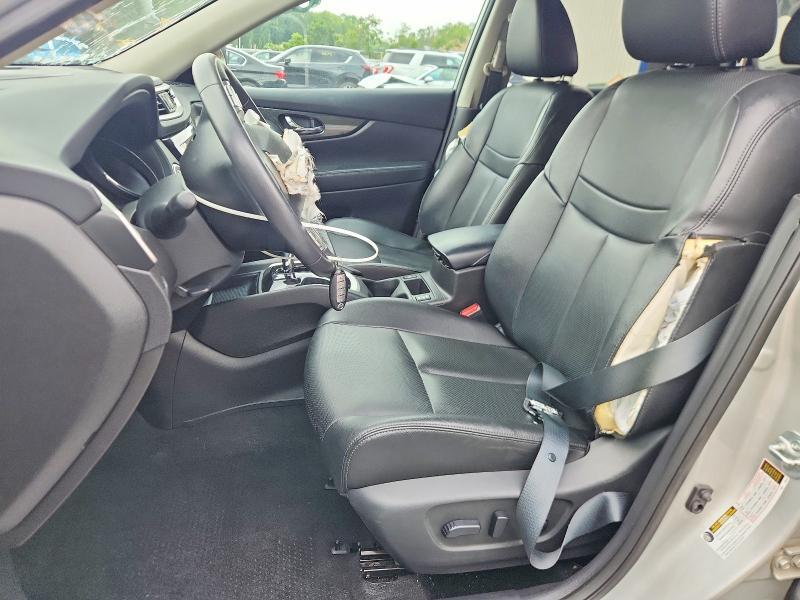 2016 NISSAN ROGUE SL — Фото 7 из 13