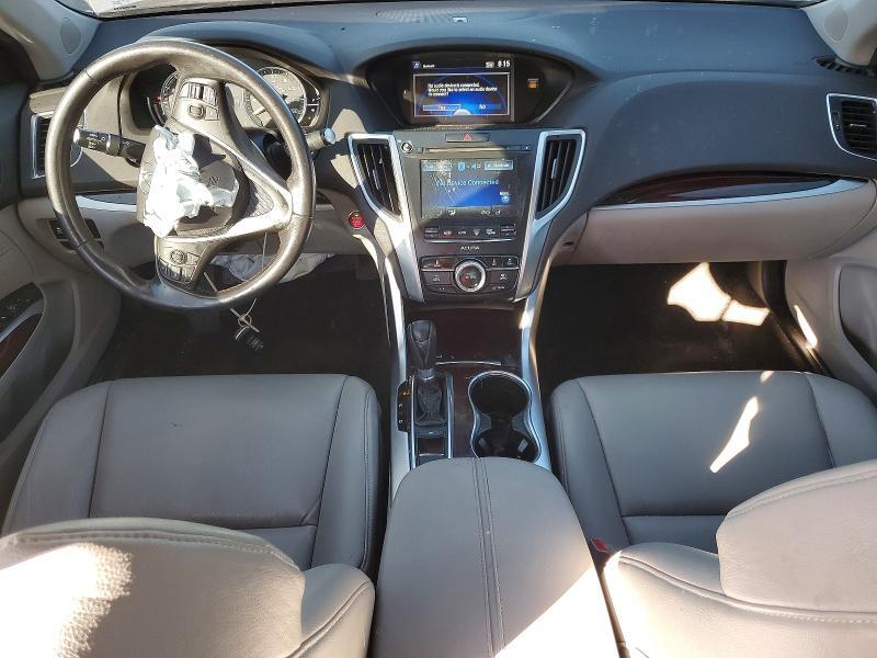 2016 ACURA TLX — Фото 8 из 12