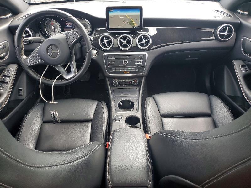 2016 MERCEDES-BENZ CLA 250 4MATIC — Фото 8 из 12