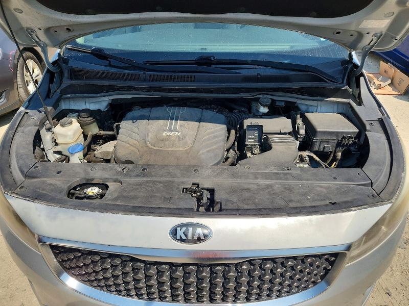 2016 KIA SEDONA LX — Фото 12 из 14