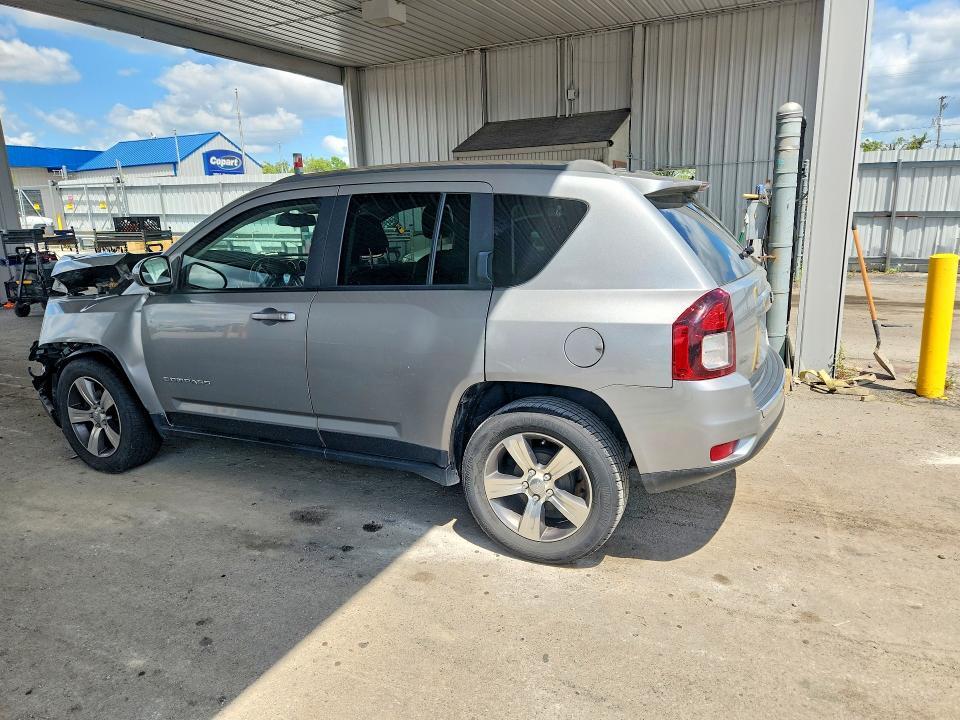 2016 JEEP COMPASS LATITUDE — Фото 2 из 13