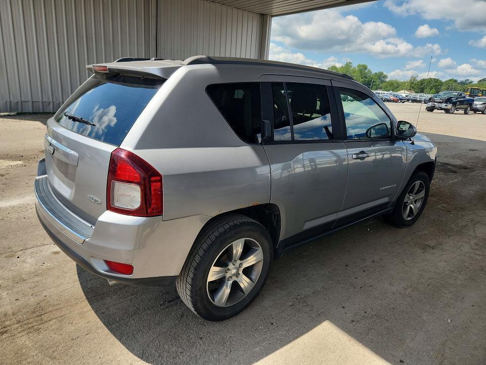 2016 JEEP COMPASS LATITUDE — Фото 3 из 13