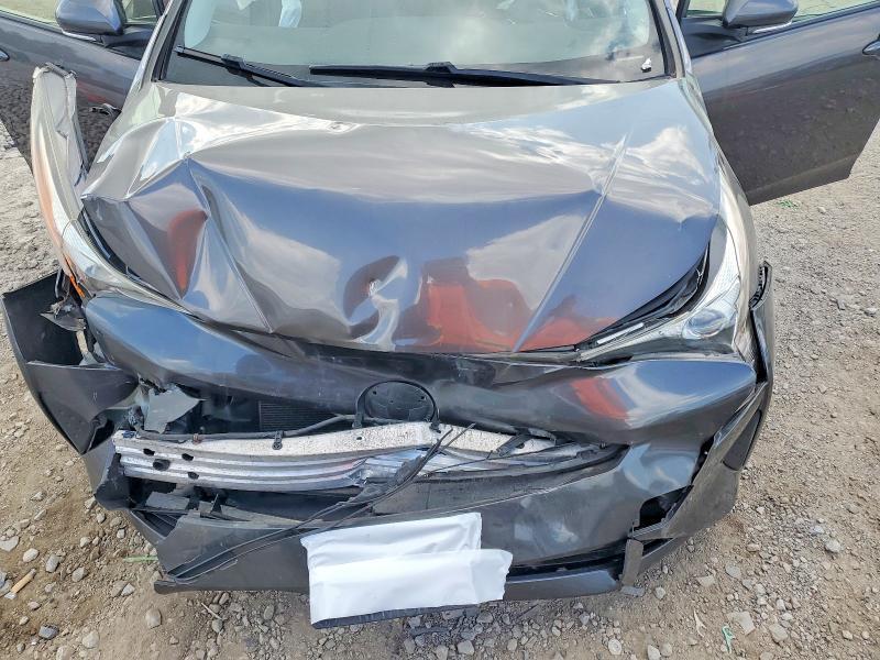 2016 TOYOTA PRIUS TWO — Фото 11 из 12