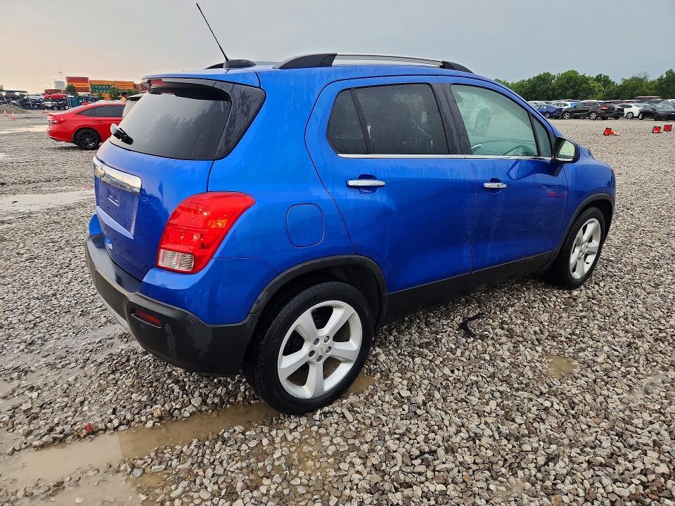 2016 CHEVROLET TRAX LTZ — Фото 3 из 13