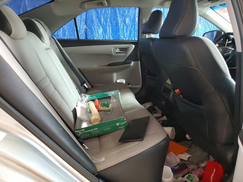 2016 TOYOTA CAMRY SE — Фото 10 из 12