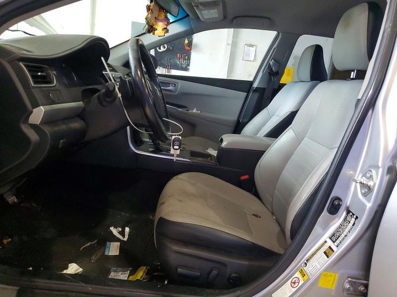 2016 TOYOTA CAMRY SE — Фото 7 из 12