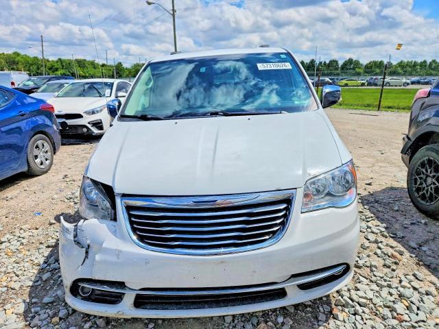 2016 CHRYSLER TOWN & COUNTRY — Фото 5 из 13
