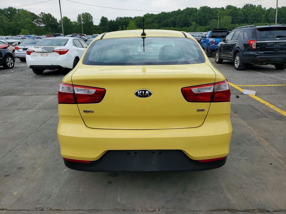 2016 KIA RIO LX — Фото 6 из 12