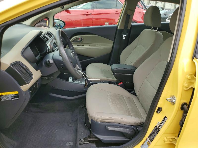 2016 KIA RIO LX — Фото 7 из 12