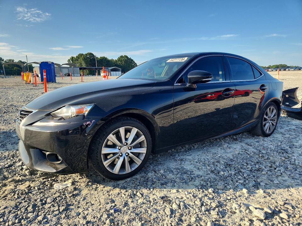 2016 LEXUS IS 200T