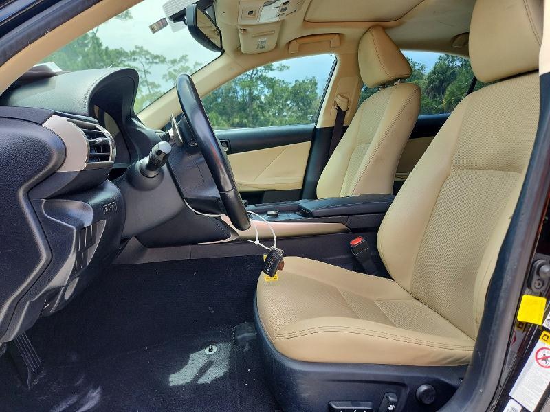 JTHBA1D21G5017585 2016 LEXUS IS photo no. 7