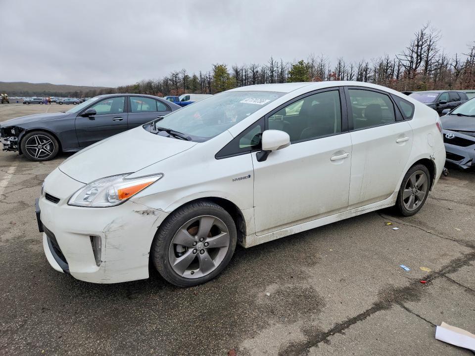 2015 TOYOTA PRIUS PERSONA SERIES