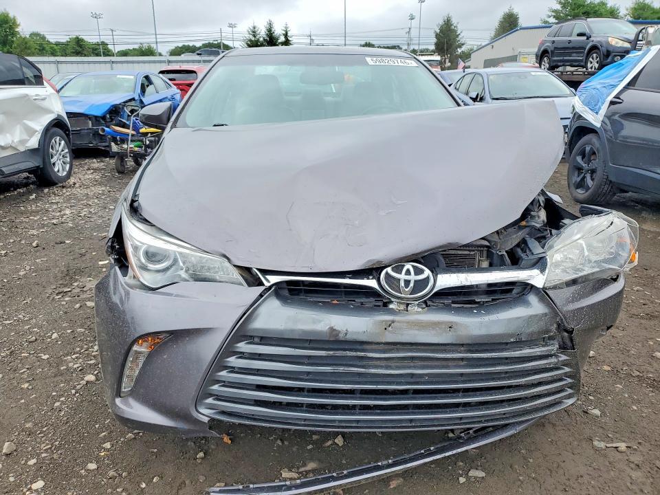 2015 TOYOTA CAMRY XLE — Фото 5 из 12