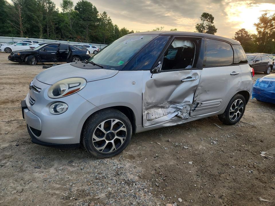 2015 FIAT 500L ZFBCFABHXFZ030862
