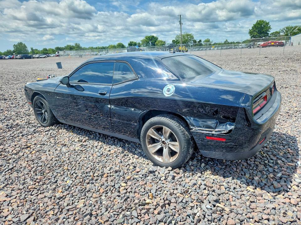 2C3CDZAG9FH711867 2015 DODGE CHALLENGER photo no. 2