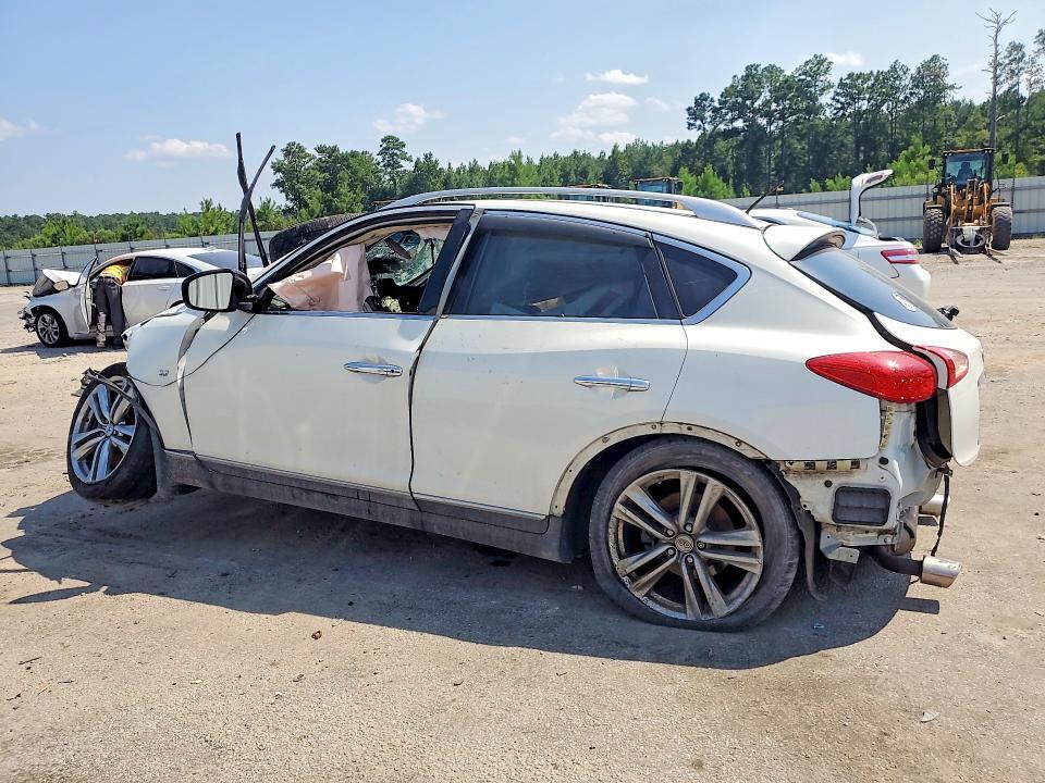 2015 INFINITI QX50 JOURNEY — Фото 2 из 13