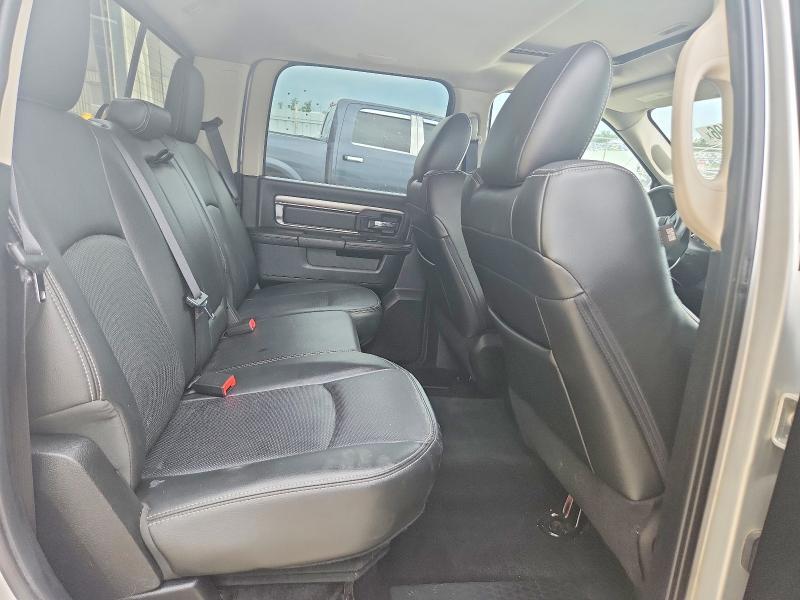 2015 RAM 1500 SPORT — Фото 10 из 12