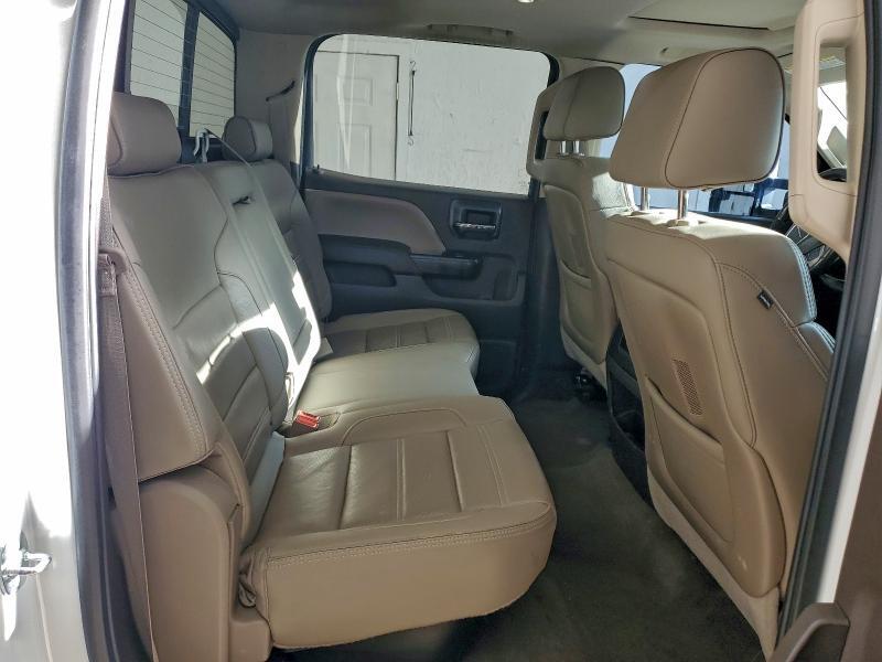2015 GMC SIERRA K2500 DENALI — Фото 10 из 12