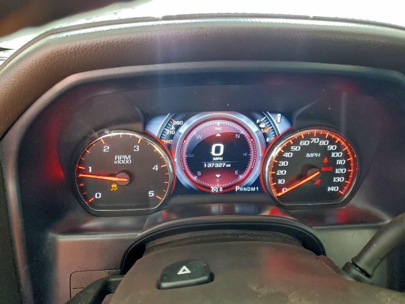 2015 GMC SIERRA K2500 DENALI — Фото 9 из 12