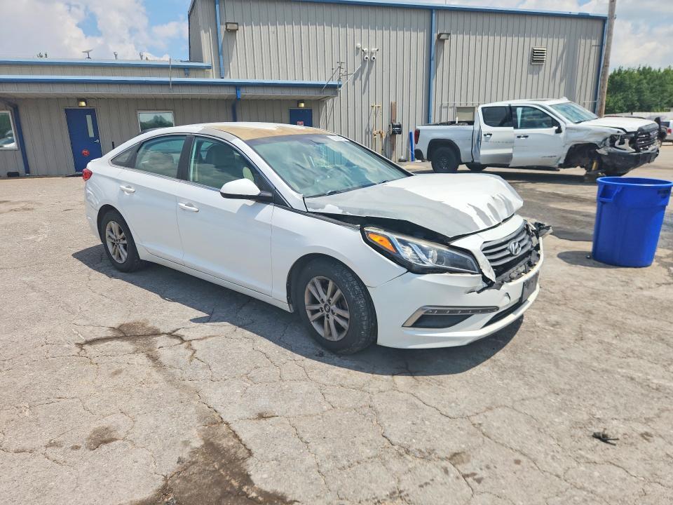 2015 HYUNDAI SONATA SE — Фото 4 из 12