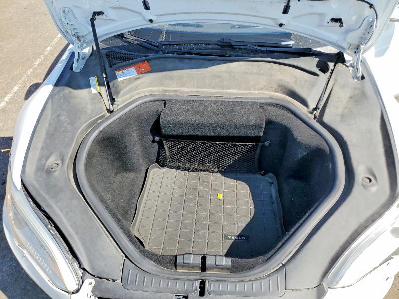 2015 TESLA MODEL S — Фото 11 из 13