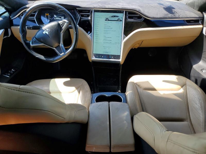 2015 TESLA MODEL S — Фото 8 из 13