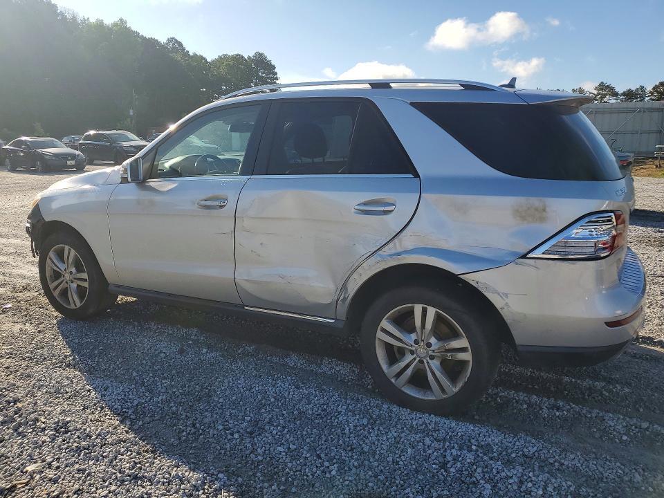 2014 MERCEDES-BENZ ML 350 4MATIC — Фото 2 из 13