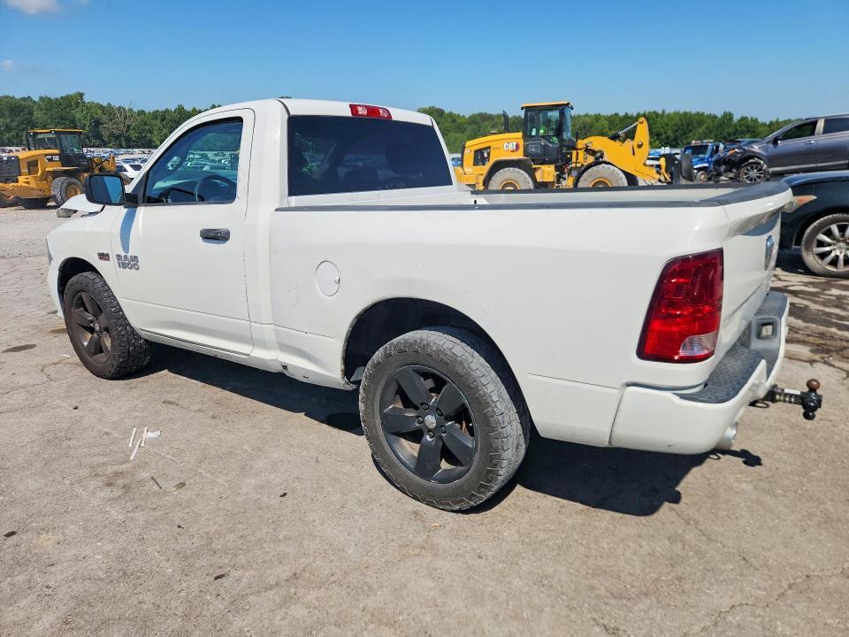 2014 RAM 1500 ST — Фото 2 из 12