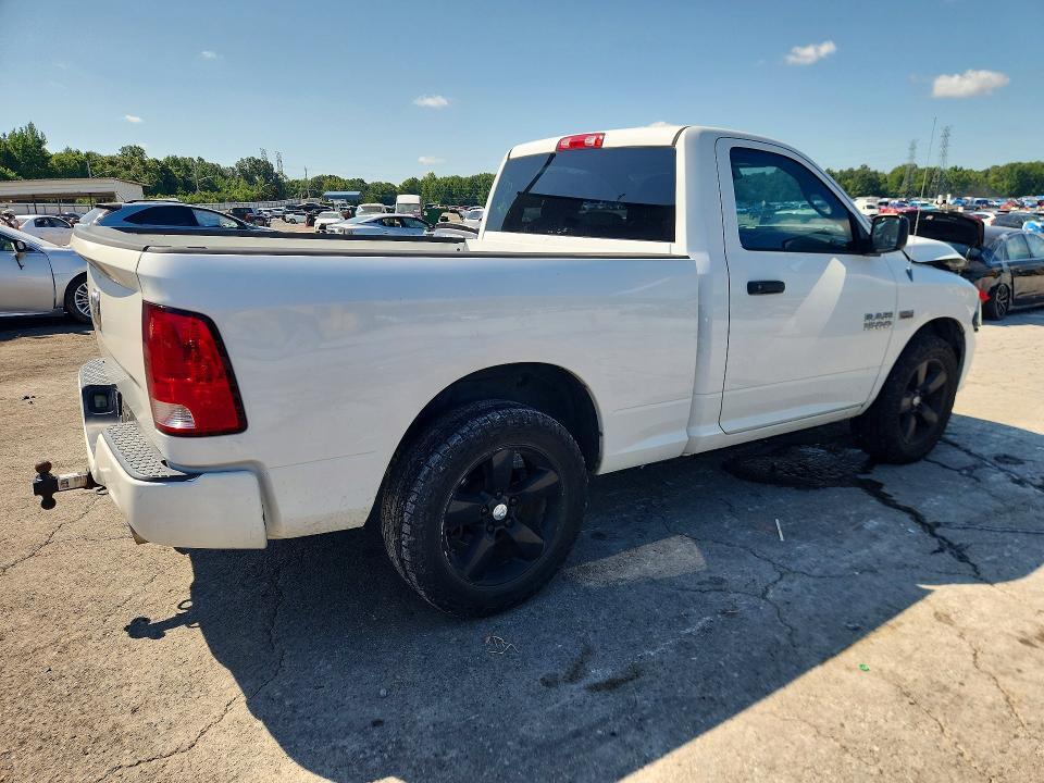 2014 RAM 1500 ST — Фото 3 из 12
