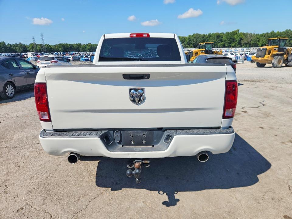 2014 RAM 1500 ST — Фото 6 из 12