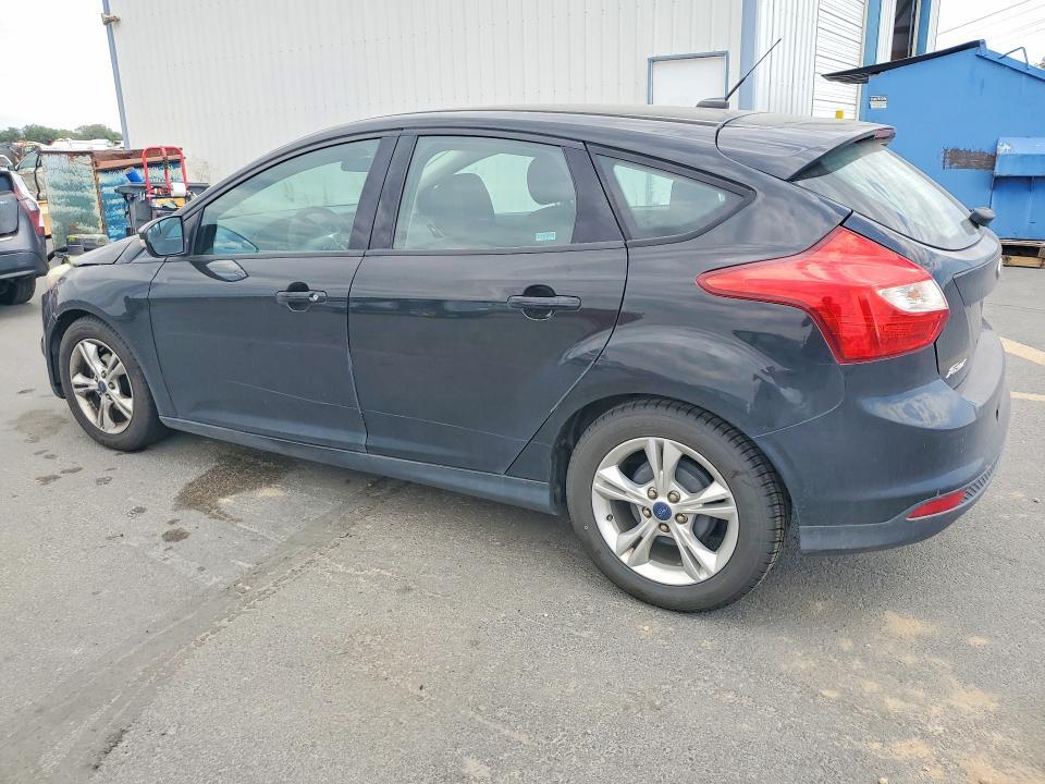 1FADP3K20EL278258 2014 FORD FOCUS photo no. 2