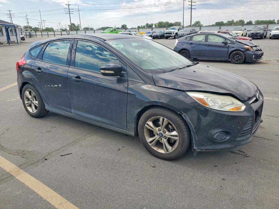 1FADP3K20EL278258 2014 FORD FOCUS photo no. 4