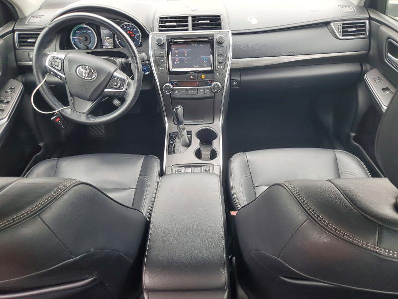 2016 TOYOTA CAMRY HYBRID XLE — Фото 8 из 12