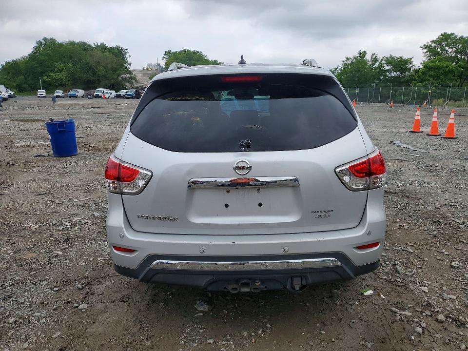 2013 NISSAN PATHFINDER S — Фото 6 из 13