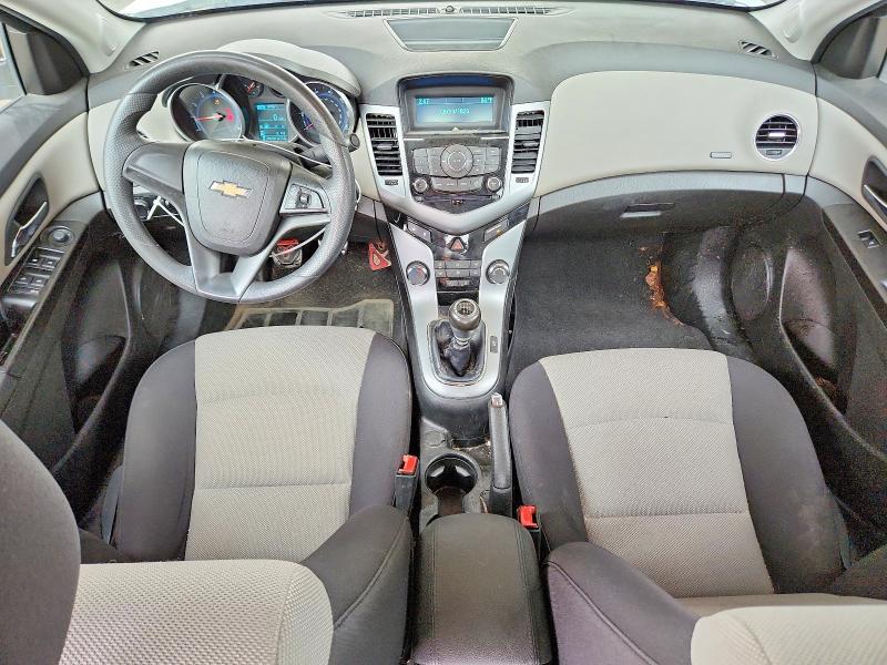 2013 CHEVROLET CRUZE LS — Фото 8 из 12