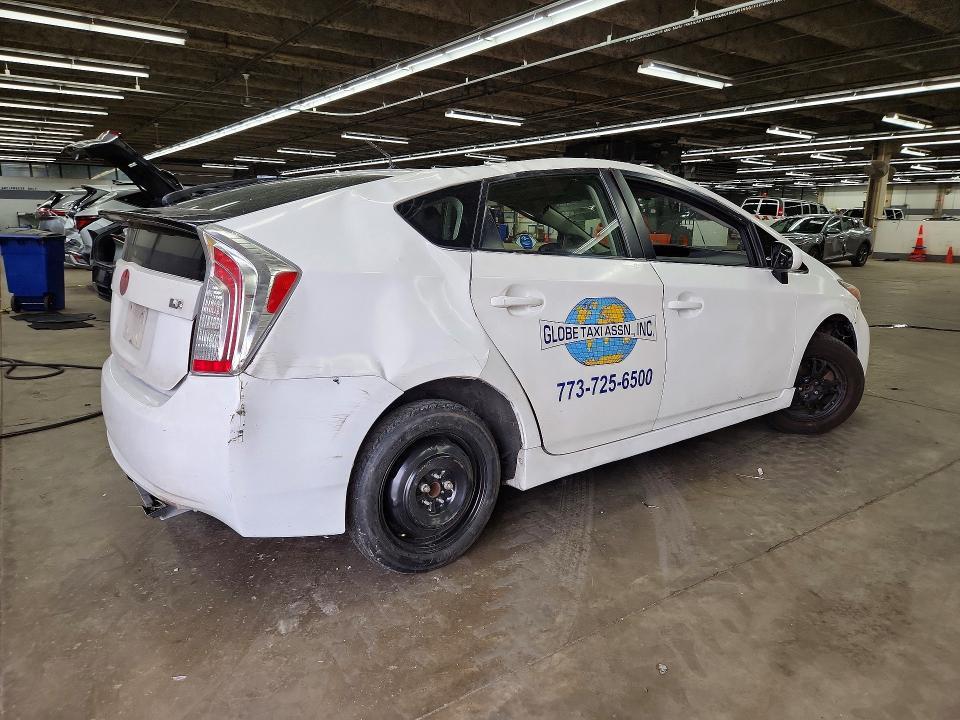 JTDKN3DU8D0337109 2013 TOYOTA PRIUS photo no. 3