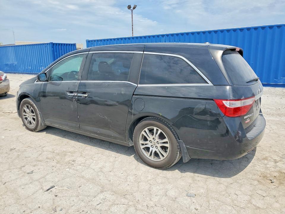 2013 HONDA ODYSSEY EXL — Фото 2 из 13