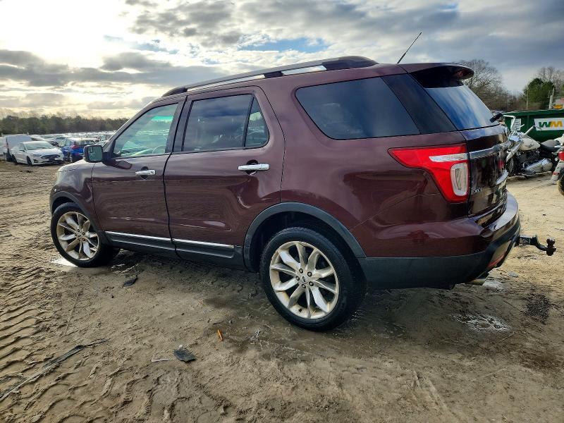 2012 FORD EXPLORER XLT — Фото 2 из 13