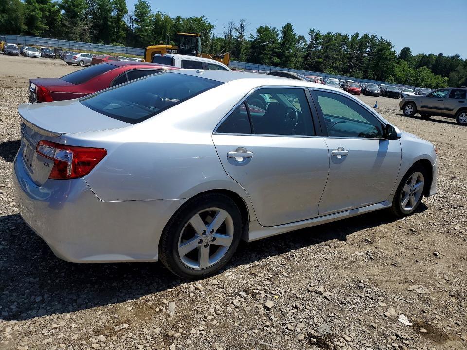 2012 TOYOTA CAMRY SE — Фото 3 из 12