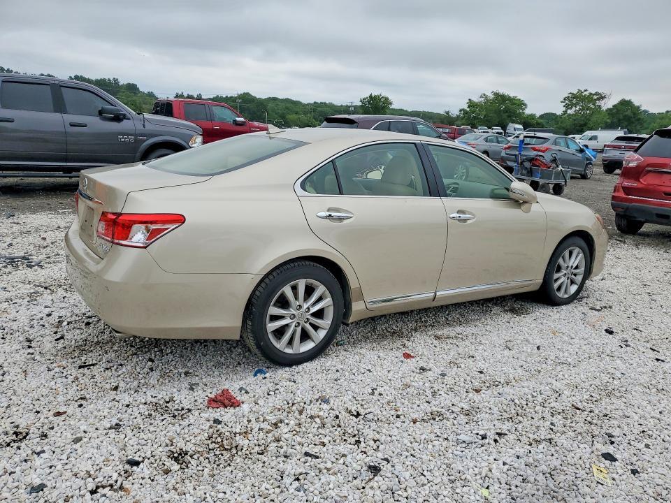 2012 LEXUS ES 350 — Фото 3 из 12