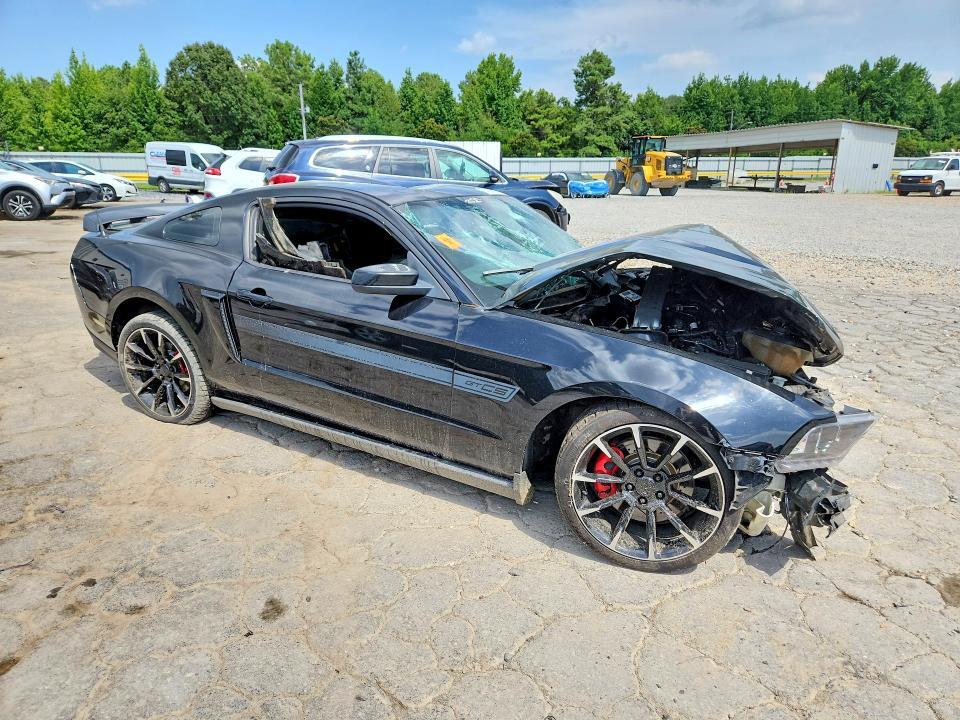 2012 FORD MUSTANG GT — Фото 4 из 12