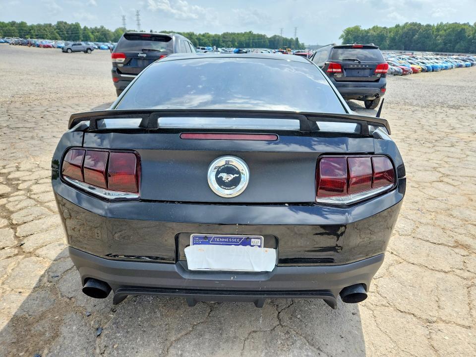 2012 FORD MUSTANG GT — Фото 6 из 12