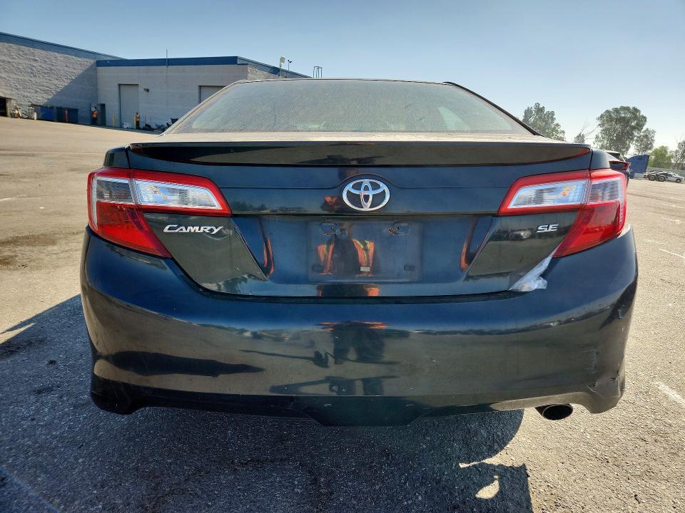 2012 TOYOTA CAMRY SE — Фото 6 из 13